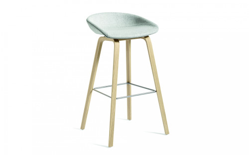 About a Stool AAS 33 par Hay