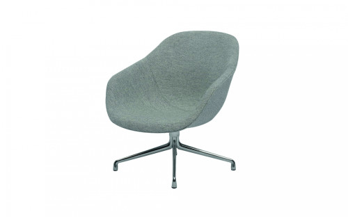 About a Chair AAL 81 par Hay