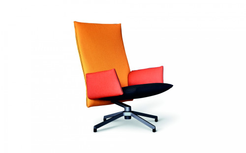 Pilot by Knoll