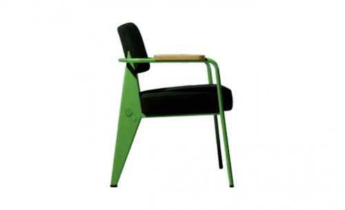  by Vitra