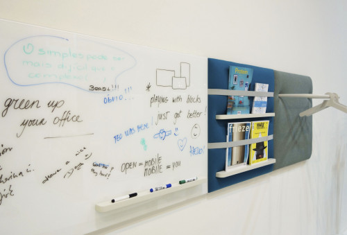 Pillow Wall par Cascando